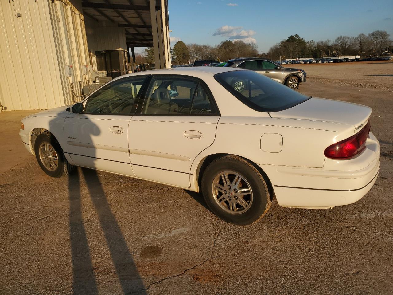 BUICK REGAL 2001 — 3