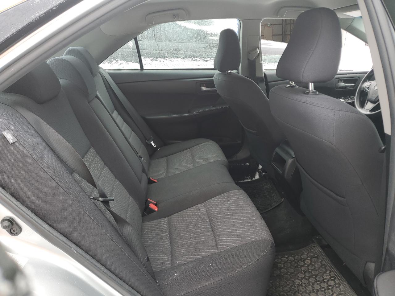 TOYOTA CAMRY 2016 — 11