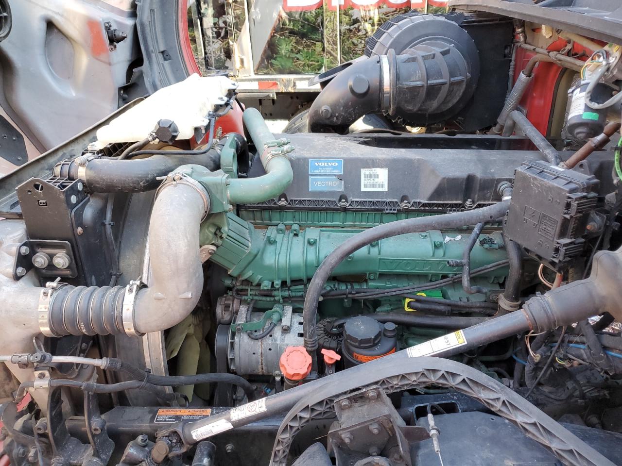VOLVO 144 2015 — 8