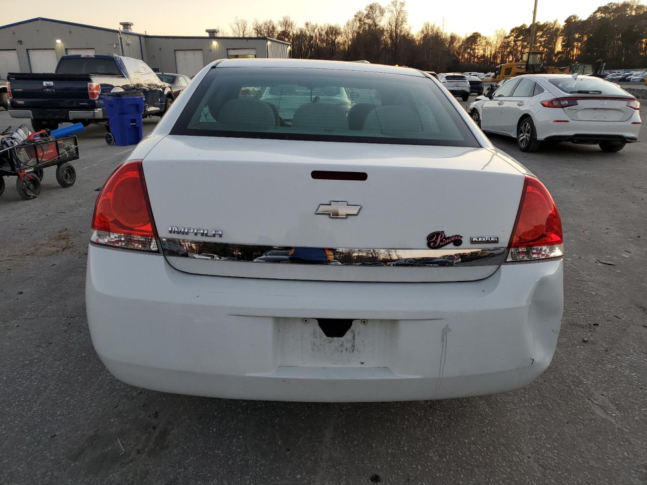 CHEVROLET IMPALA 2011 — 7