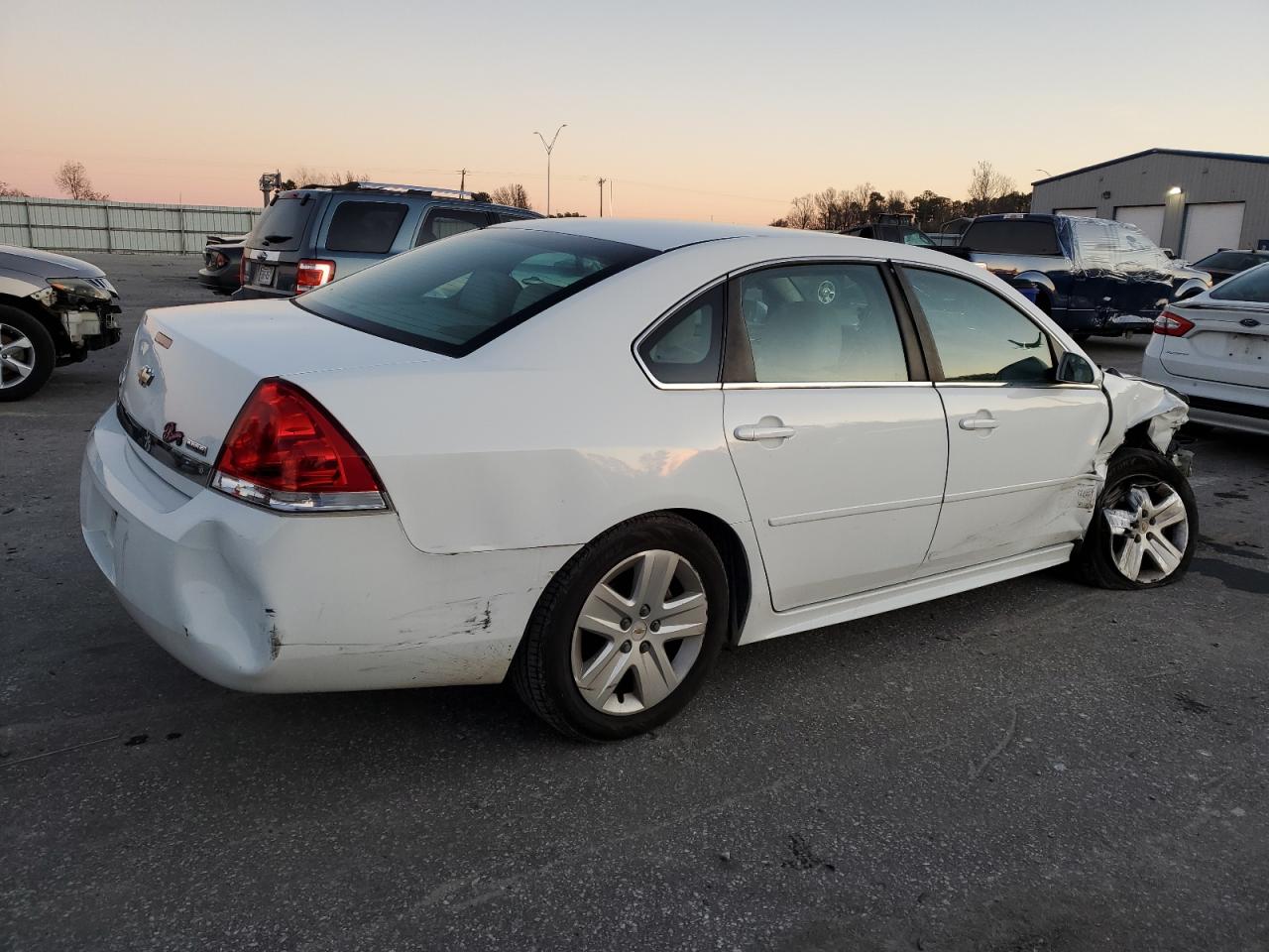 CHEVROLET IMPALA 2011 — 4