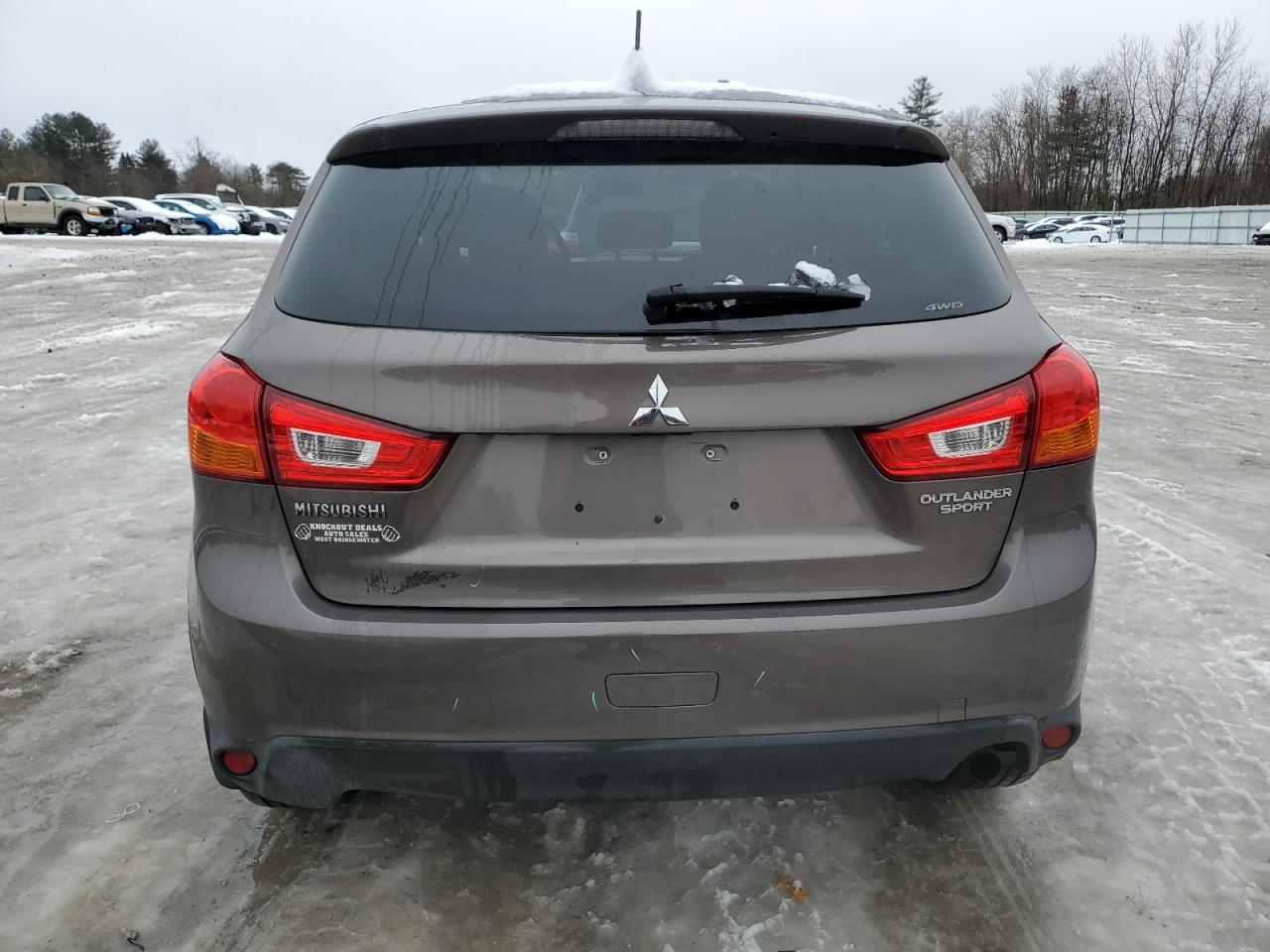 MITSUBISHI OUTLANDER SPORT 2016 — 7