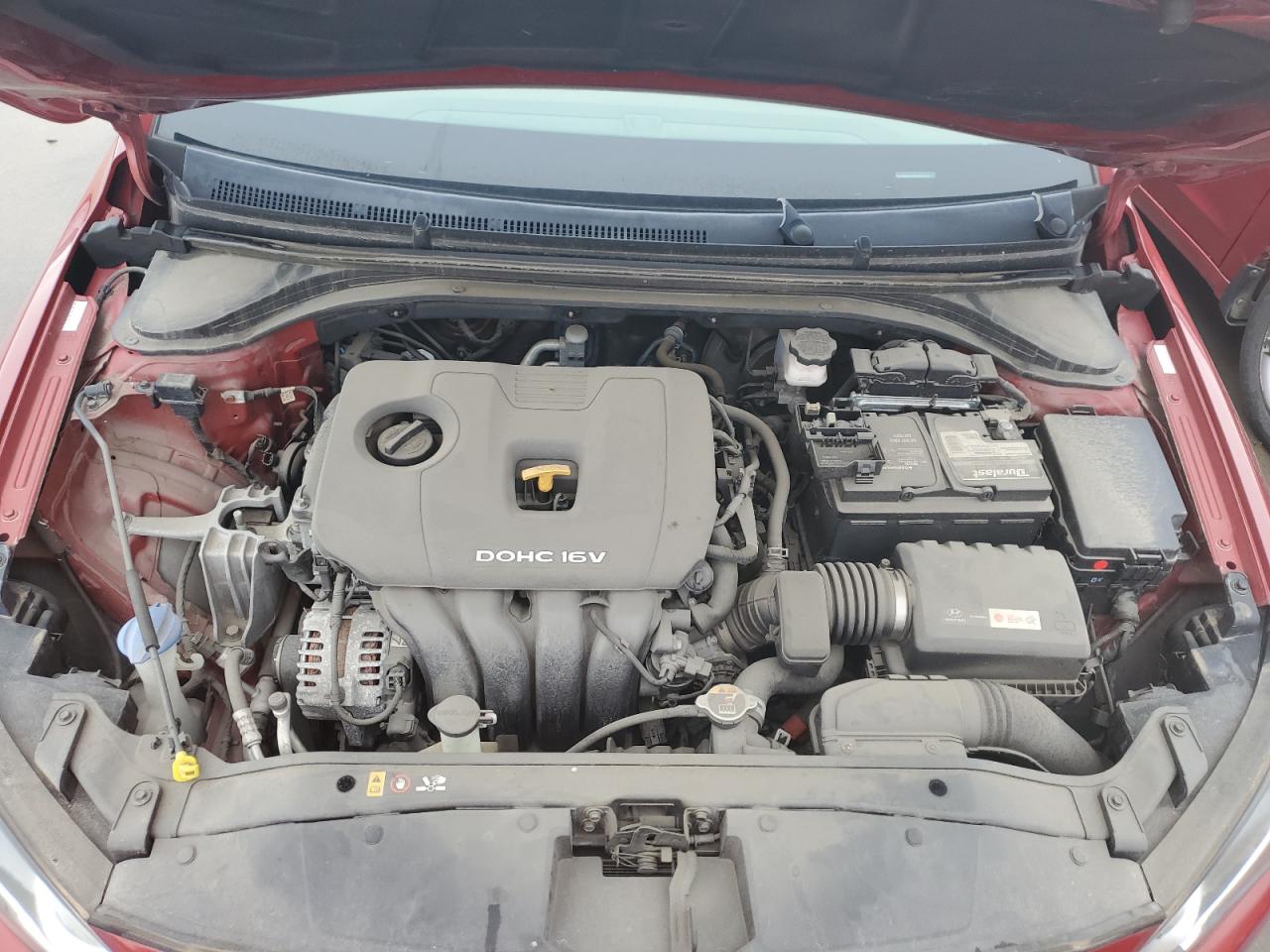 HYUNDAI ELANTRA 2017 — 12