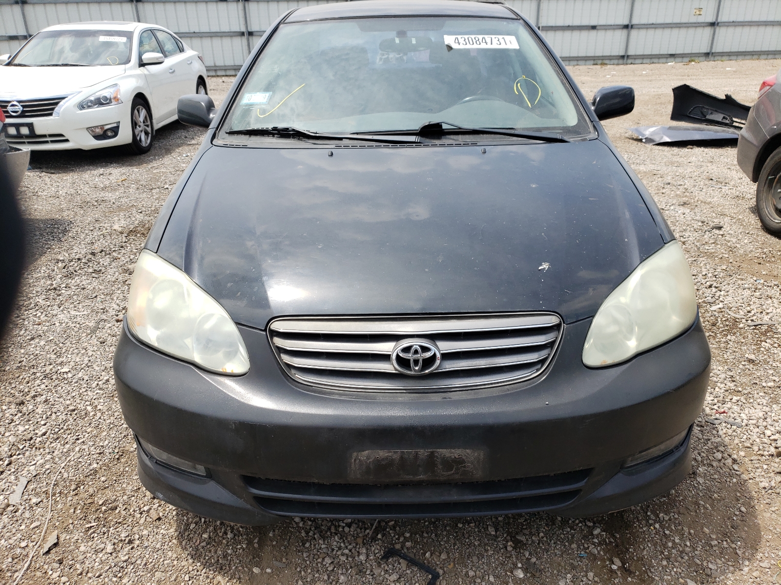 TOYOTA COROLLA 2004 — 10