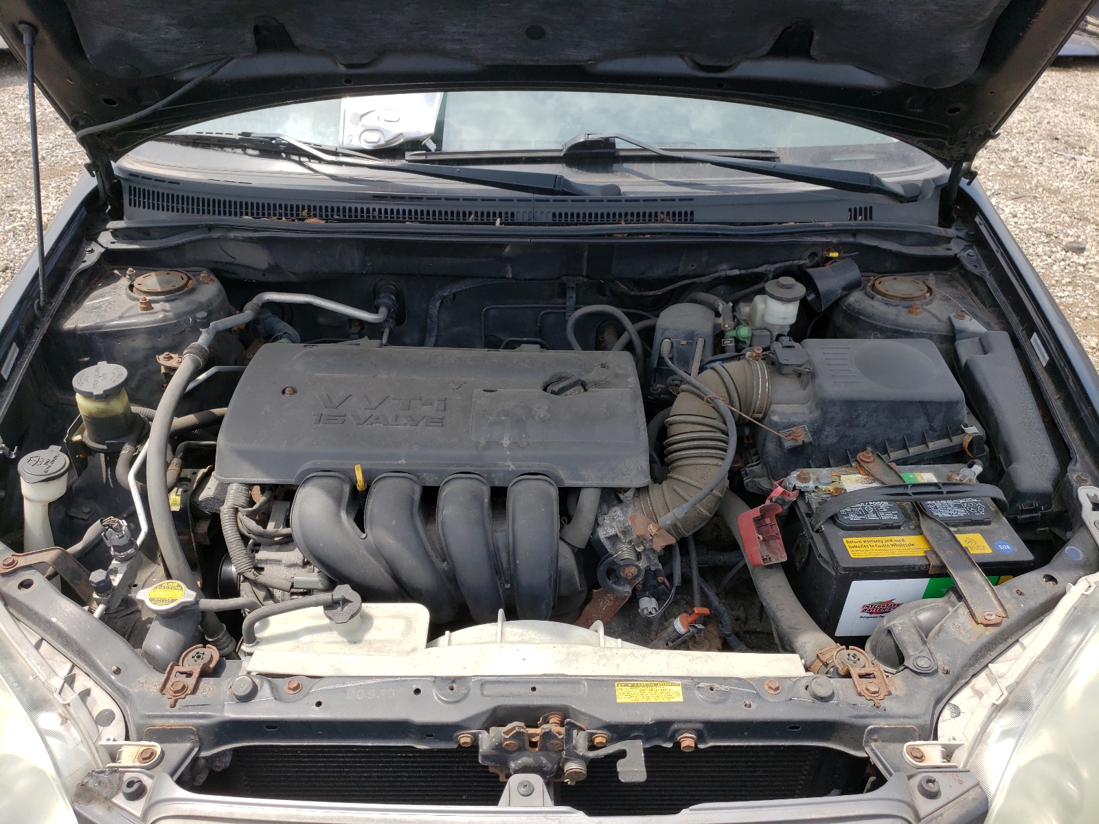 TOYOTA COROLLA 2004 — 8