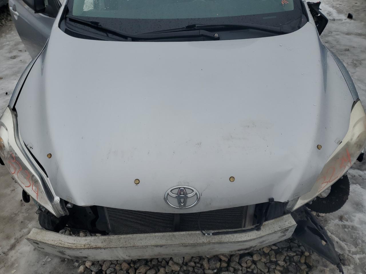 TOYOTA COROLLA MATRIX 2010 — 12