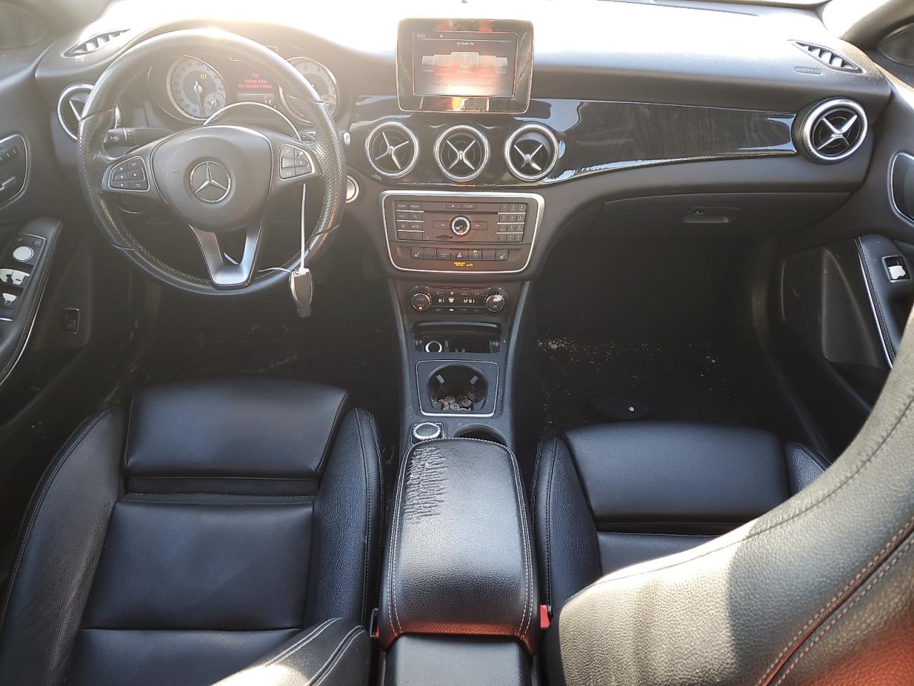 MERCEDES-BENZ CLA 2016 — 9