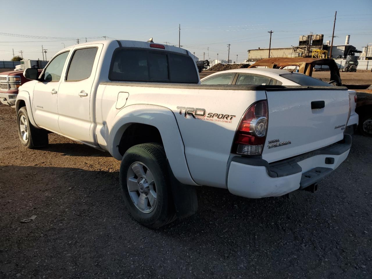 TOYOTA TACOMA 2015 — 3