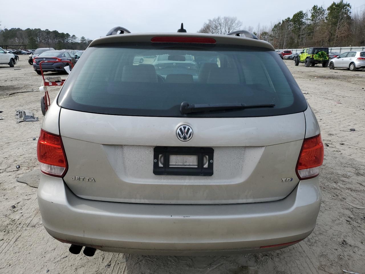 VOLKSWAGEN JETTA 2014 — 7