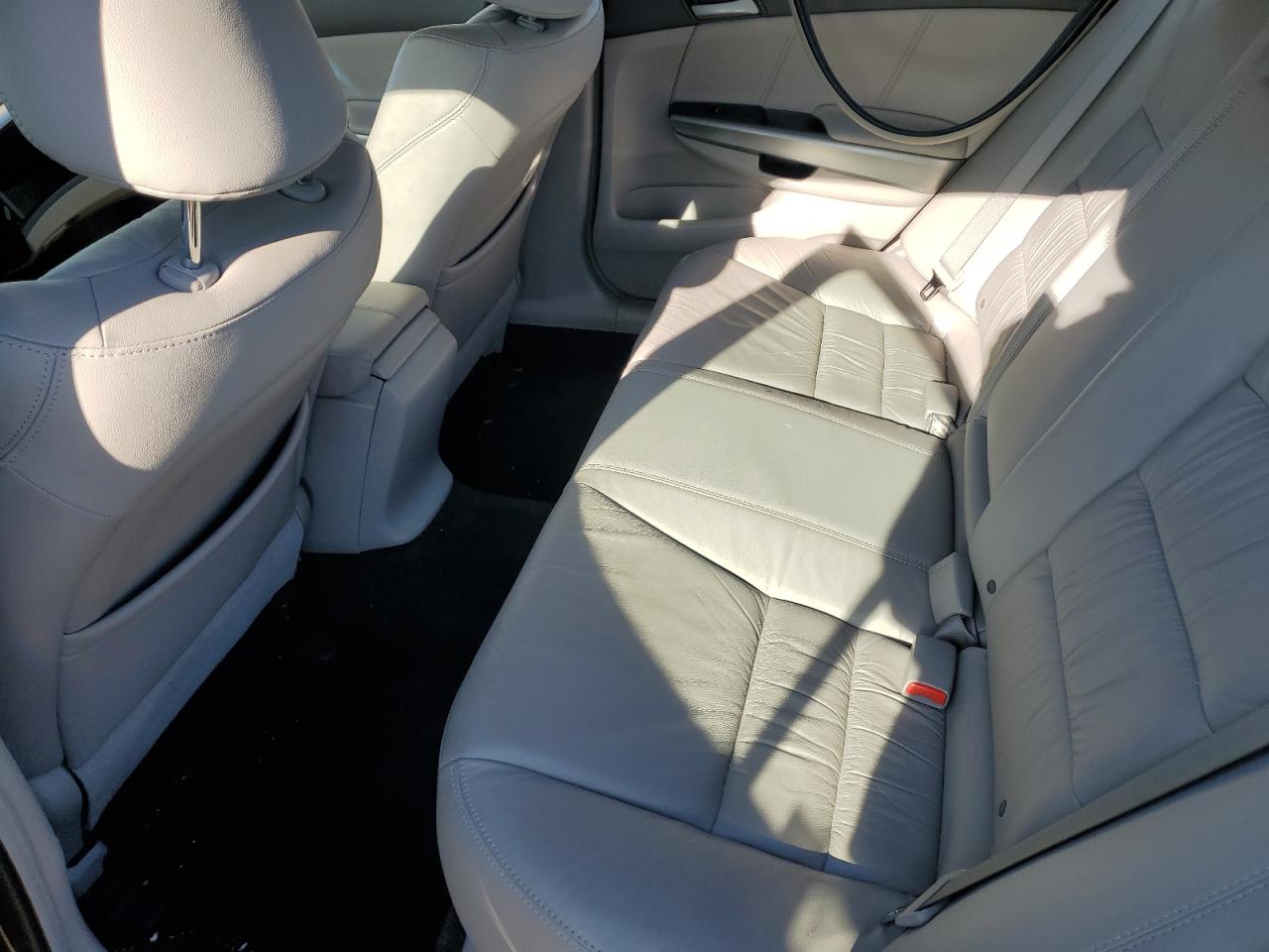HONDA ACCORD 2009 — 11