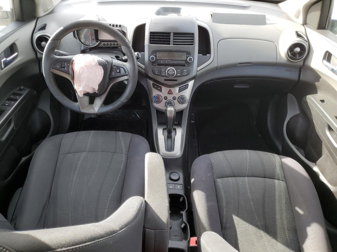CHEVROLET SONIC 2013 — 9