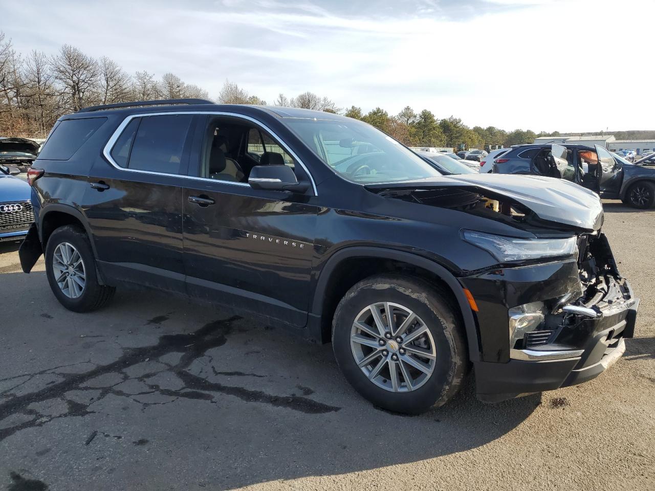 2023 CHEVROLET TRAVERSE LT