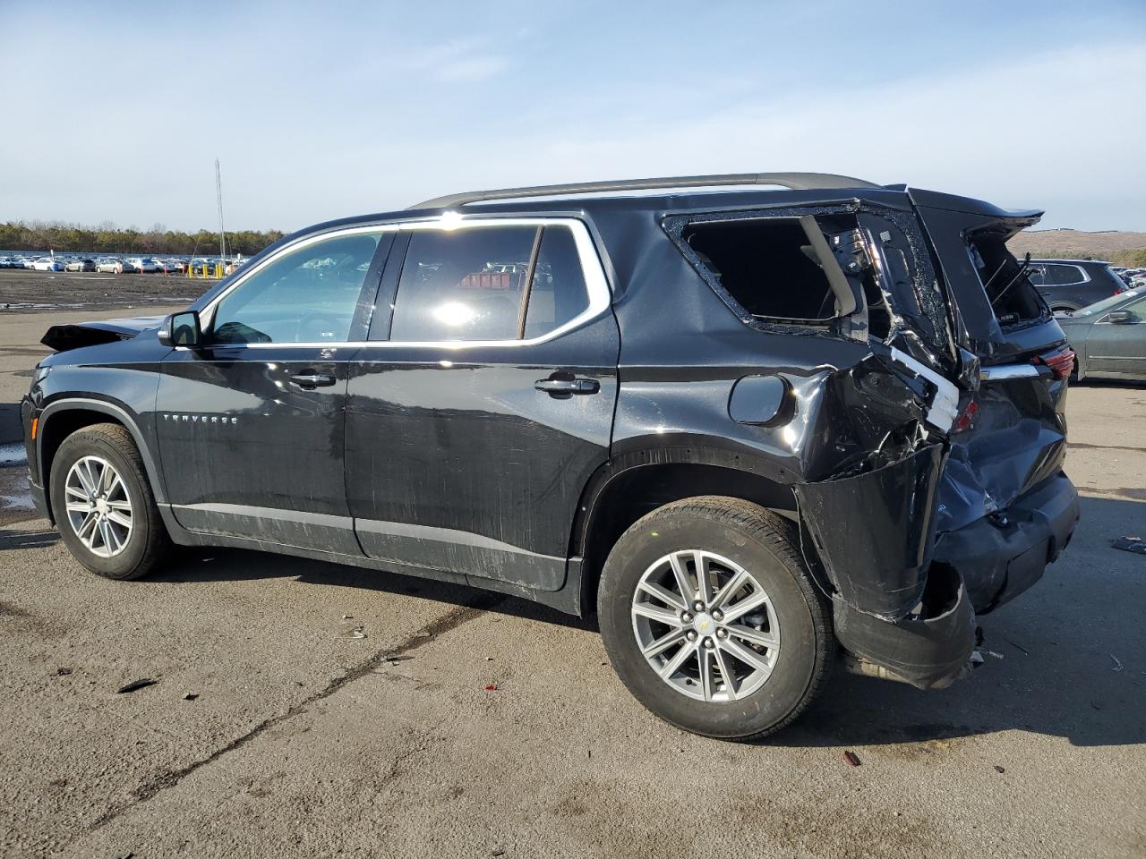 CHEVROLET TRAVERSE 2023 — 3