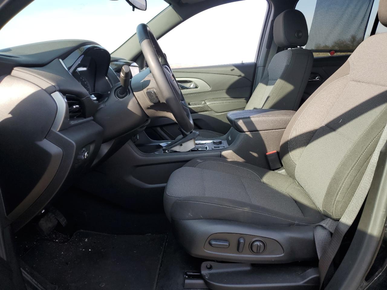 CHEVROLET TRAVERSE 2023 — 8