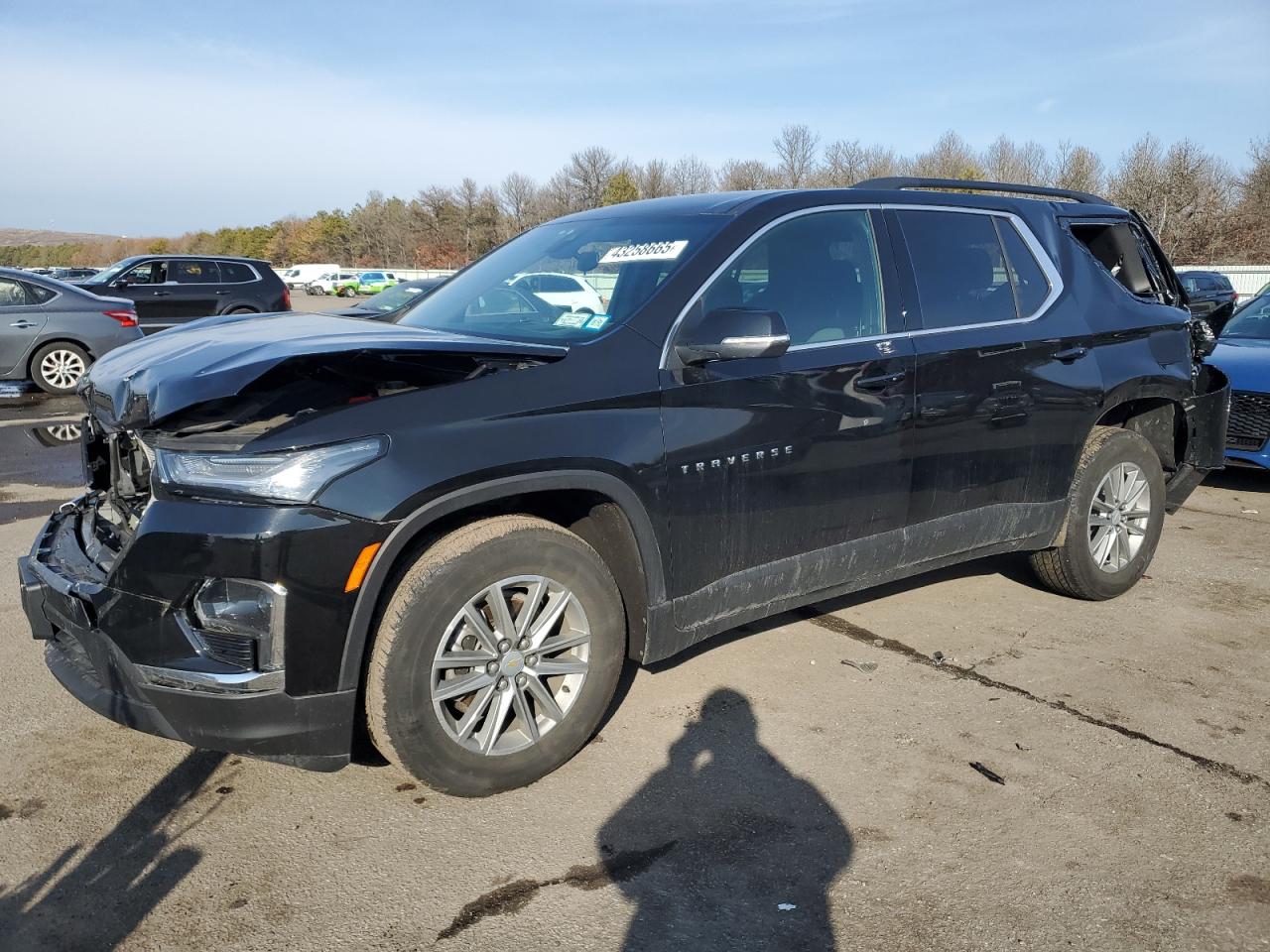 2023 CHEVROLET TRAVERSE LT