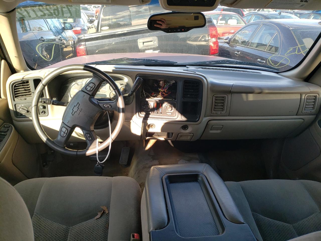 Chevrolet Suburban 2005 — 8