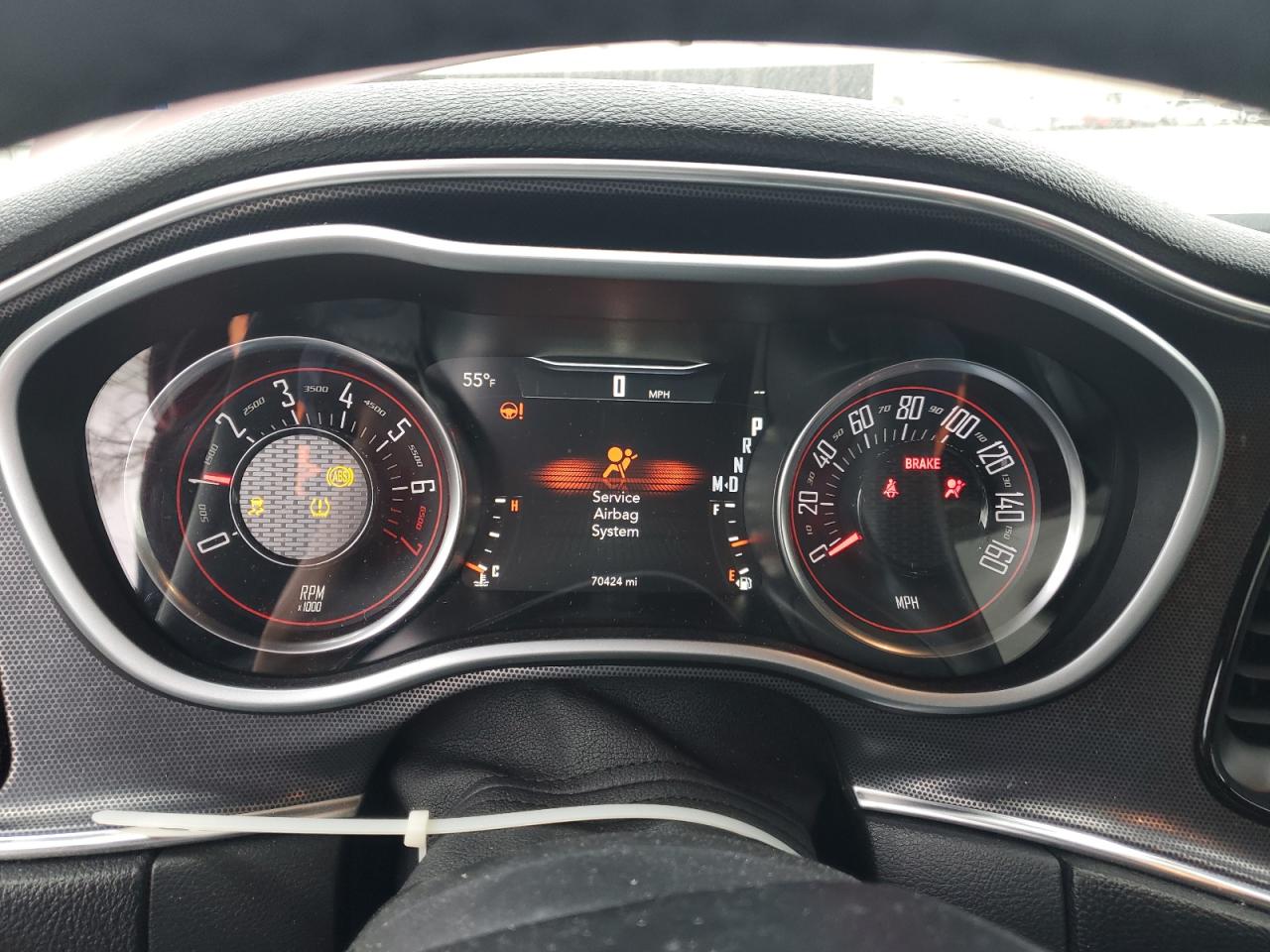 DODGE CHALLENGER 2017 — 10