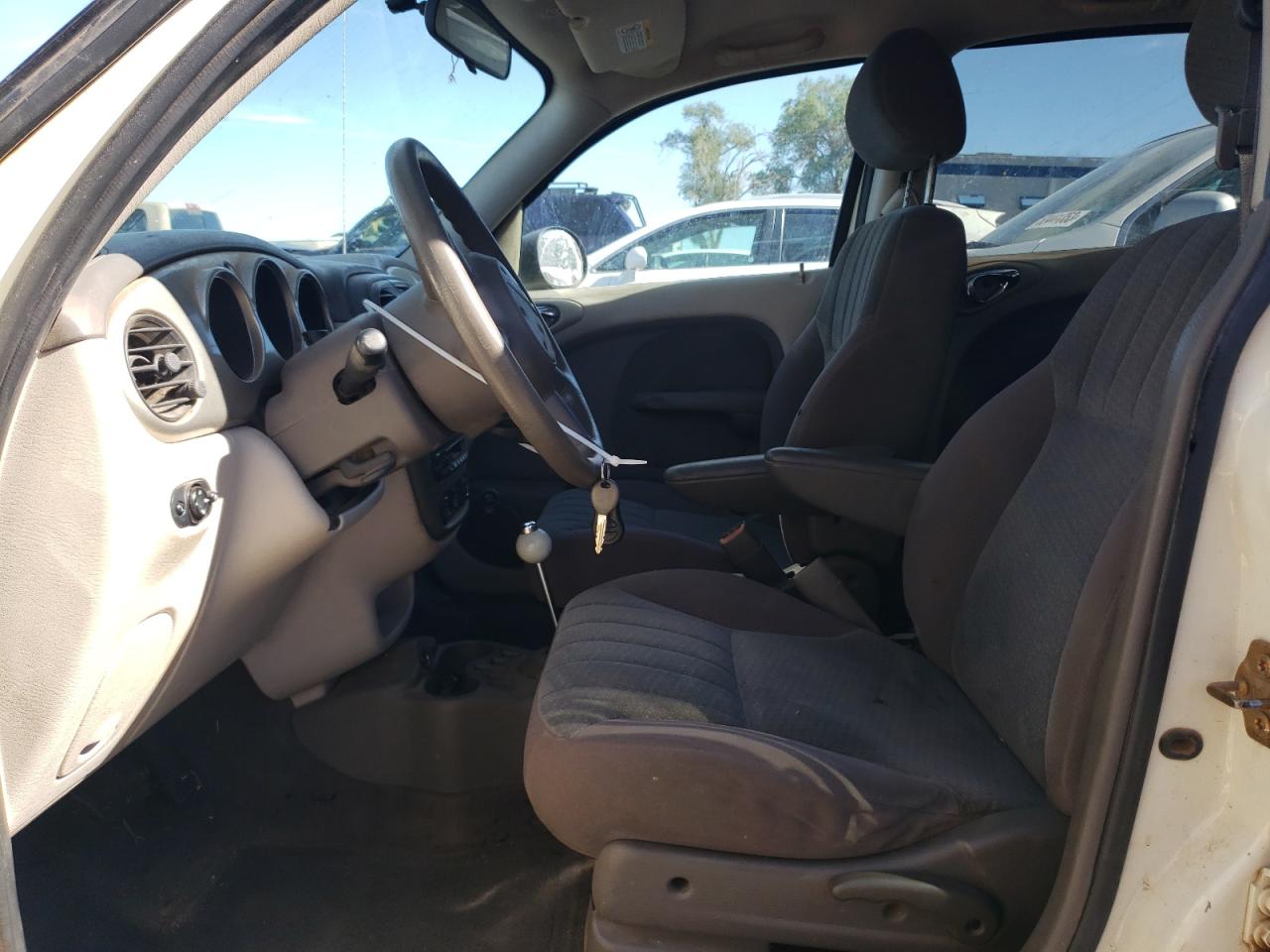 CHRYSLER PT CRUISER 2004 — 8