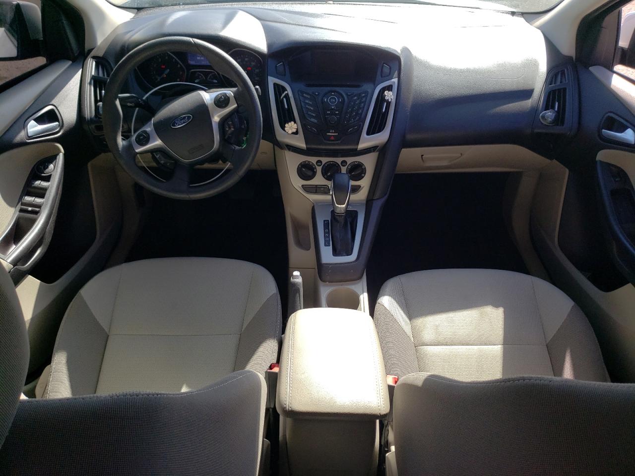 FORD FOCUS 2013 — 9