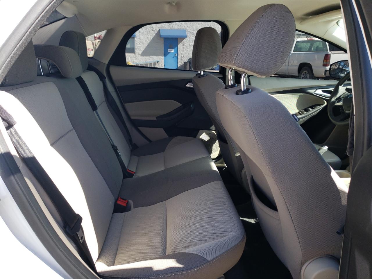 FORD FOCUS 2013 — 11