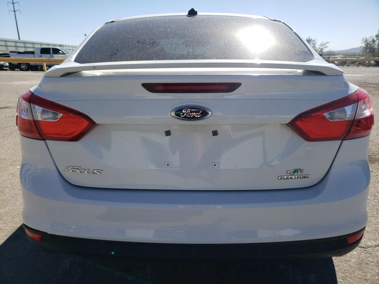 FORD FOCUS 2013 — 7