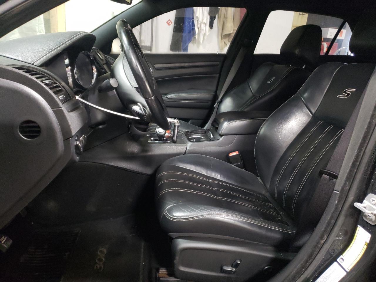 CHRYSLER 300 2014 — 8