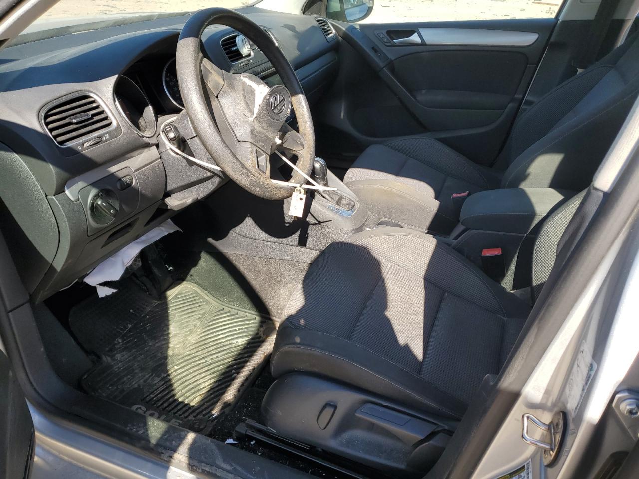 VOLKSWAGEN GOLF 2014 — 8