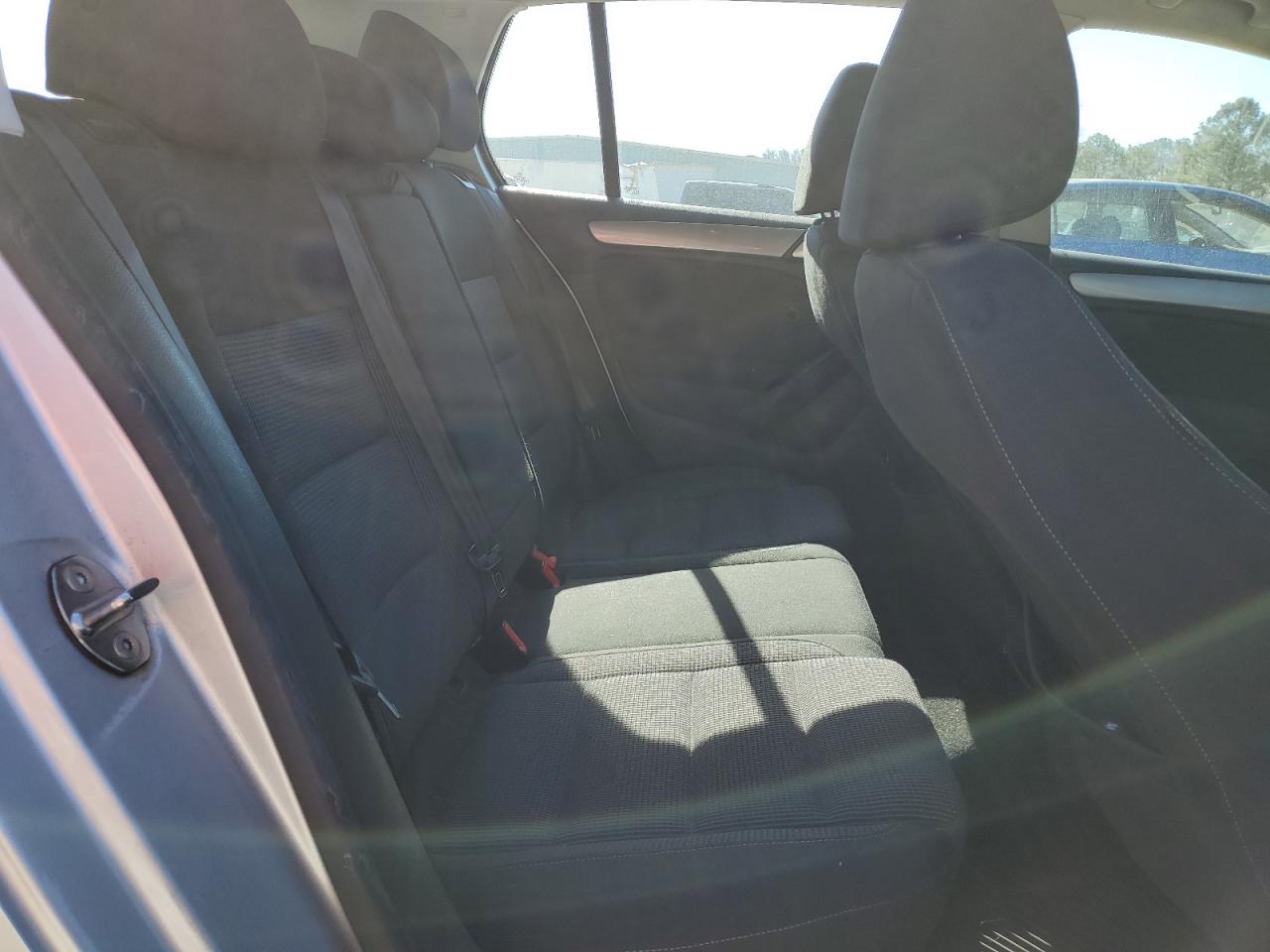 VOLKSWAGEN GOLF 2014 — 11