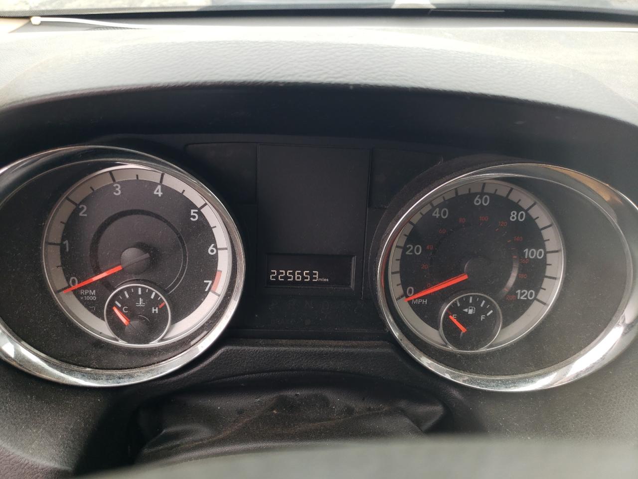 DODGE GRAND CARAVAN 2015 — 10