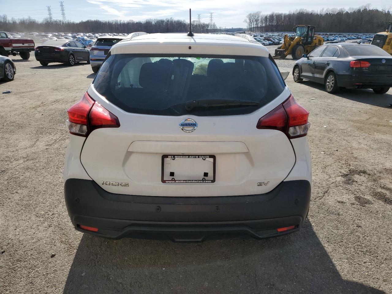 NISSAN KICKS 2020 — 7