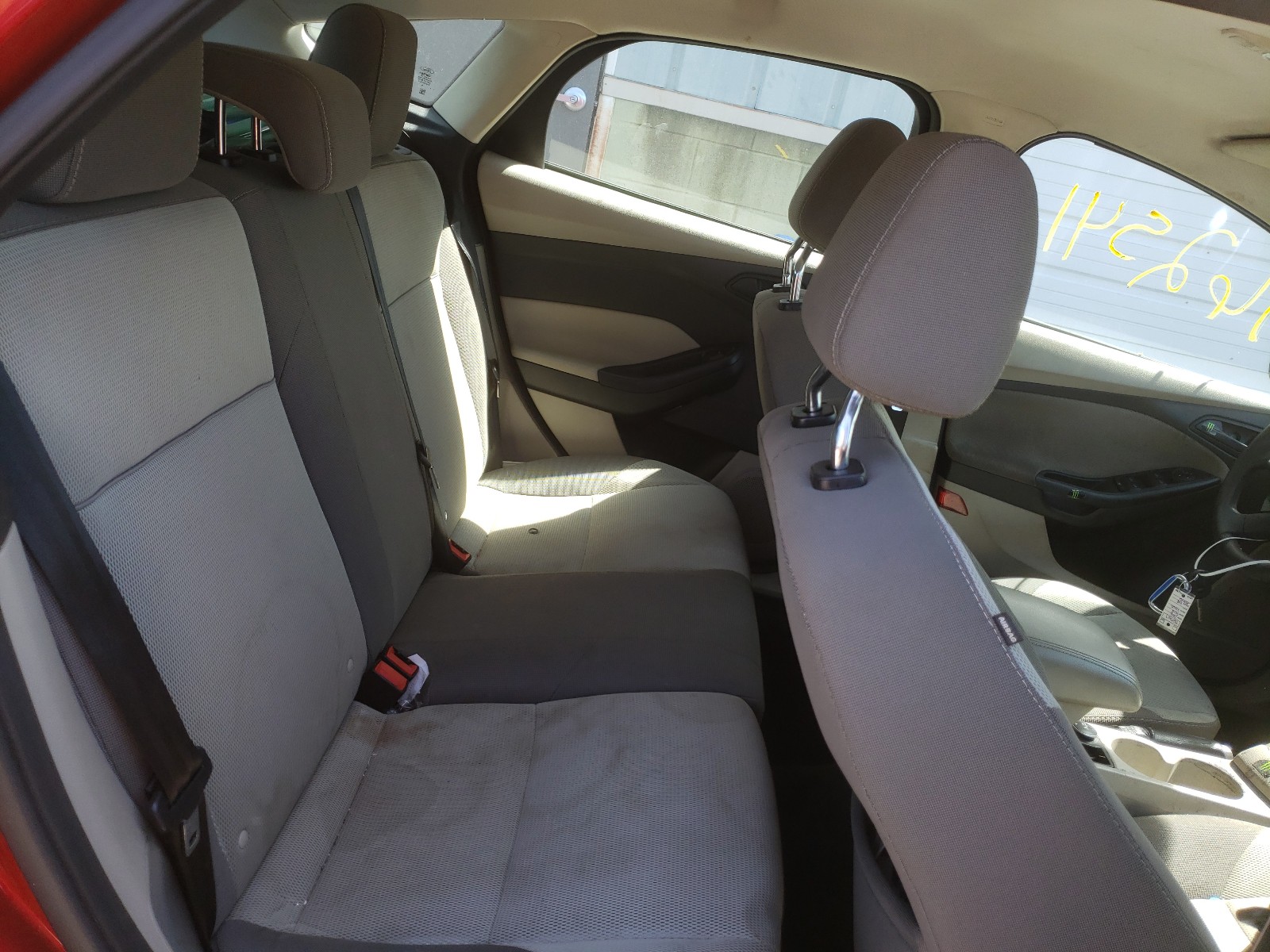 FORD FOCUS 2012 — 7