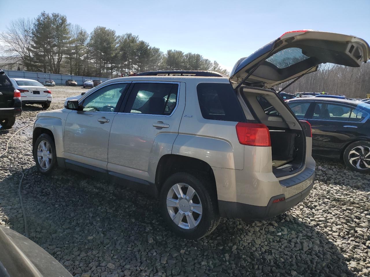 GMC TERRAIN 2012 — 3
