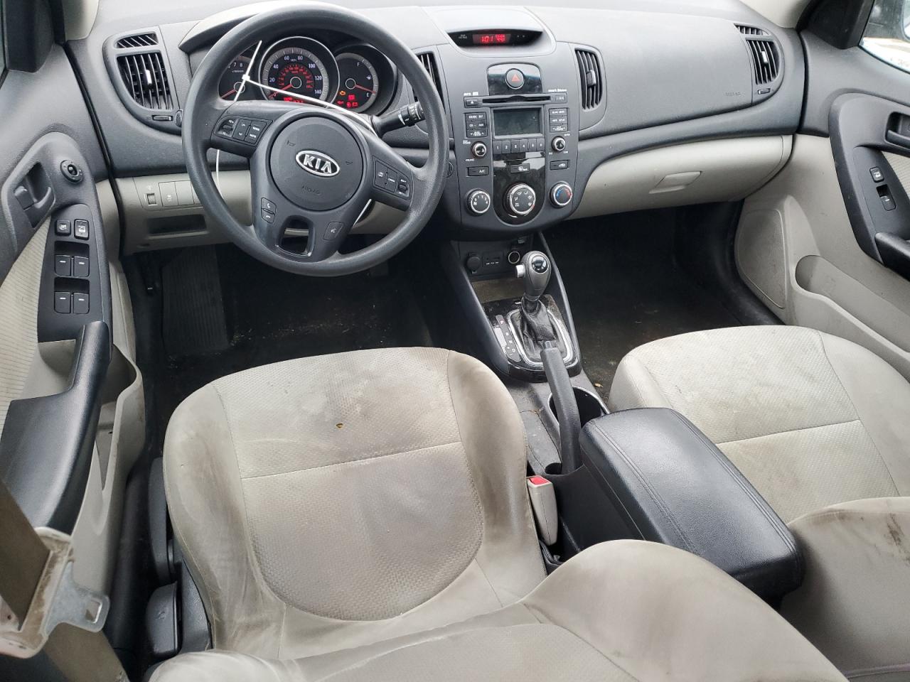KIA FORTE 2012 — 9