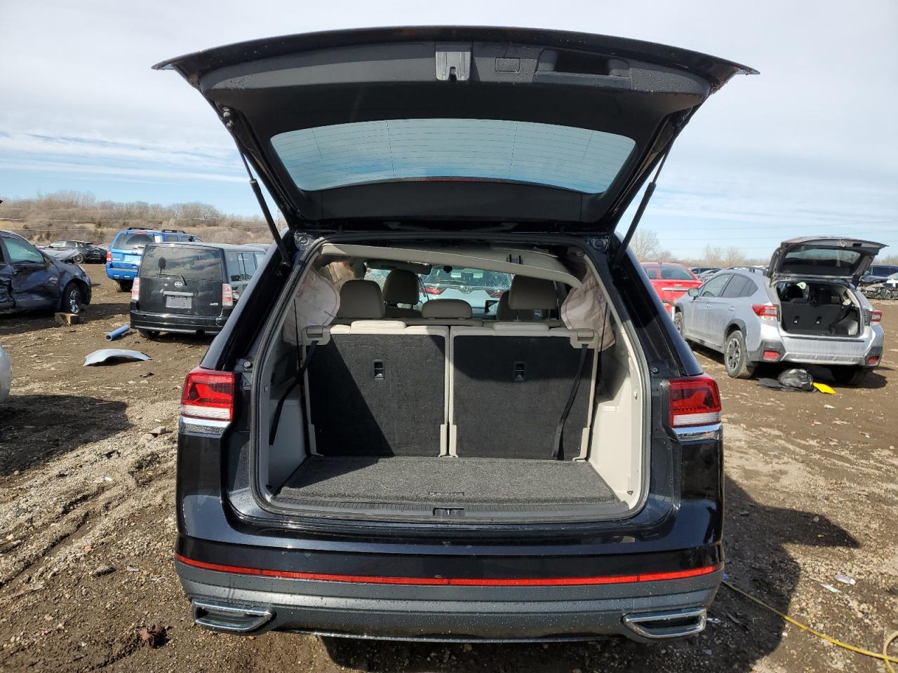 VOLKSWAGEN ATLAS 2022 — 7
