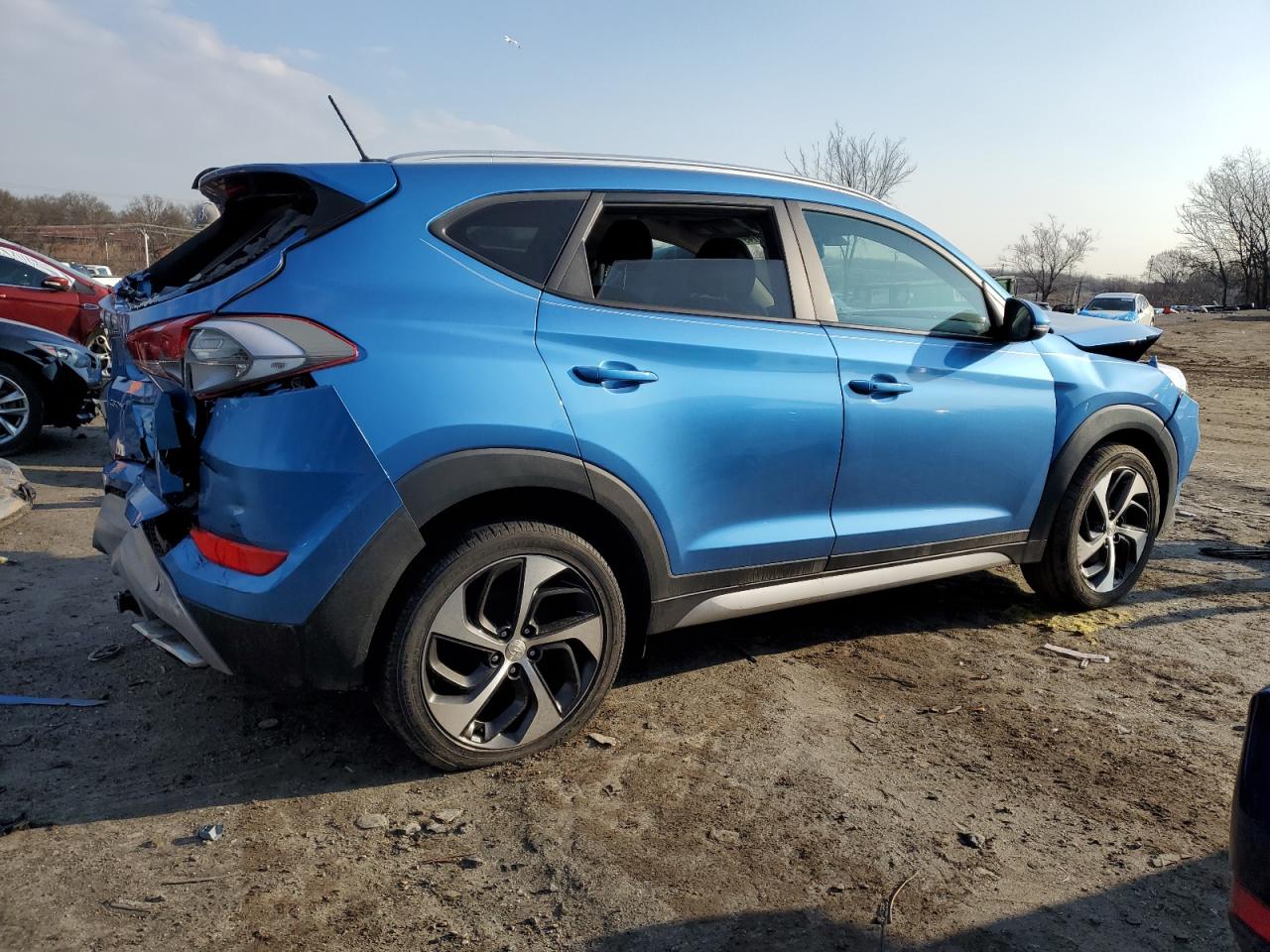 HYUNDAI TUCSON 2017 — 4