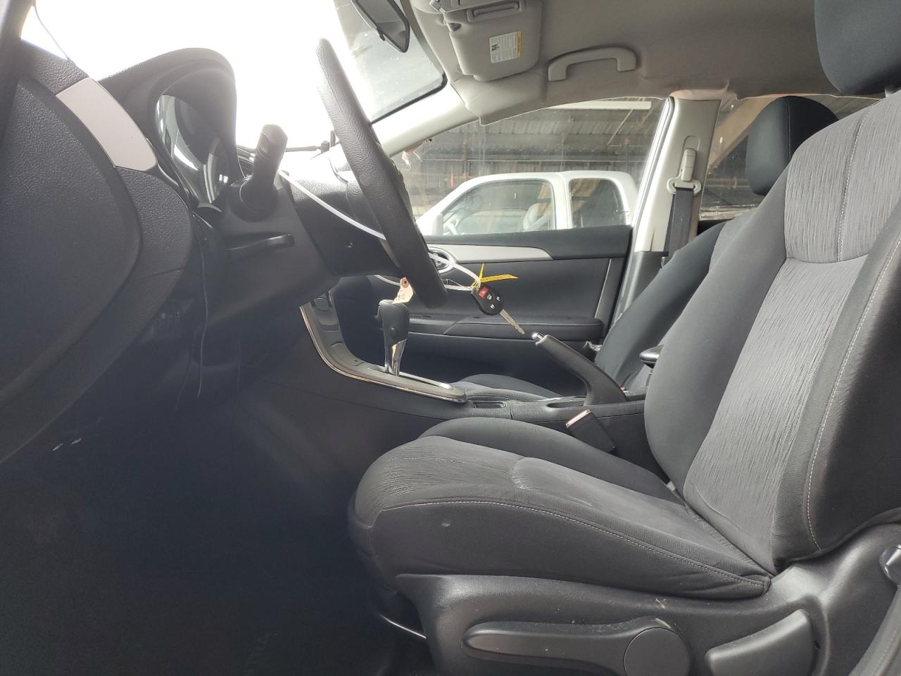 NISSAN SENTRA 2014 — 8