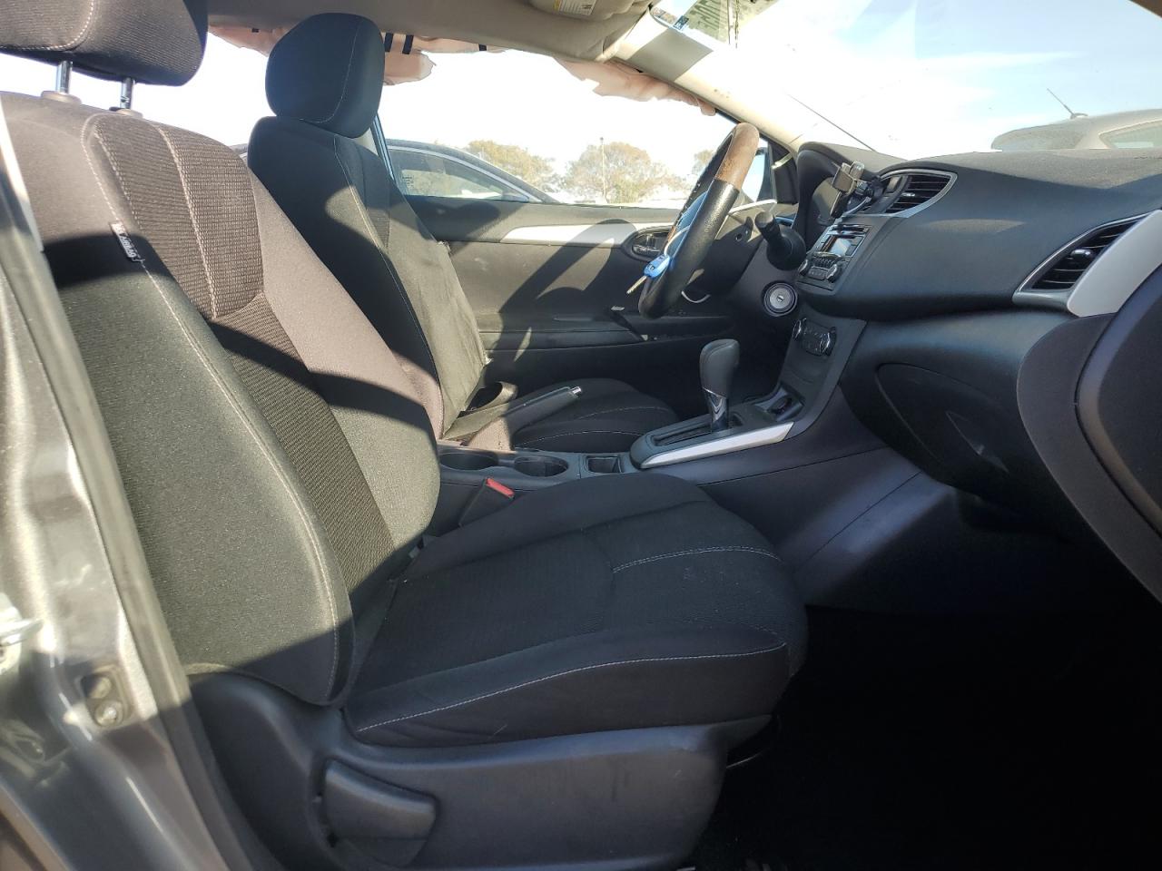 NISSAN SENTRA 2016 — 8
