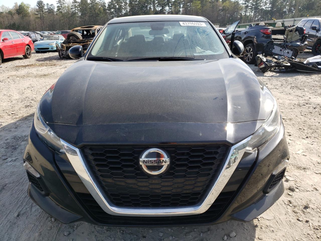 Nissan Altima 2020 — 5