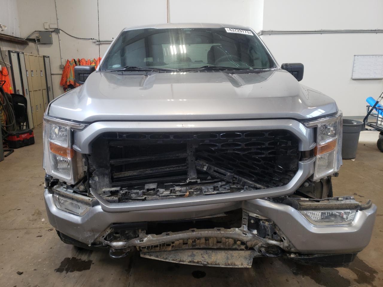Ford F150 2021 — 5