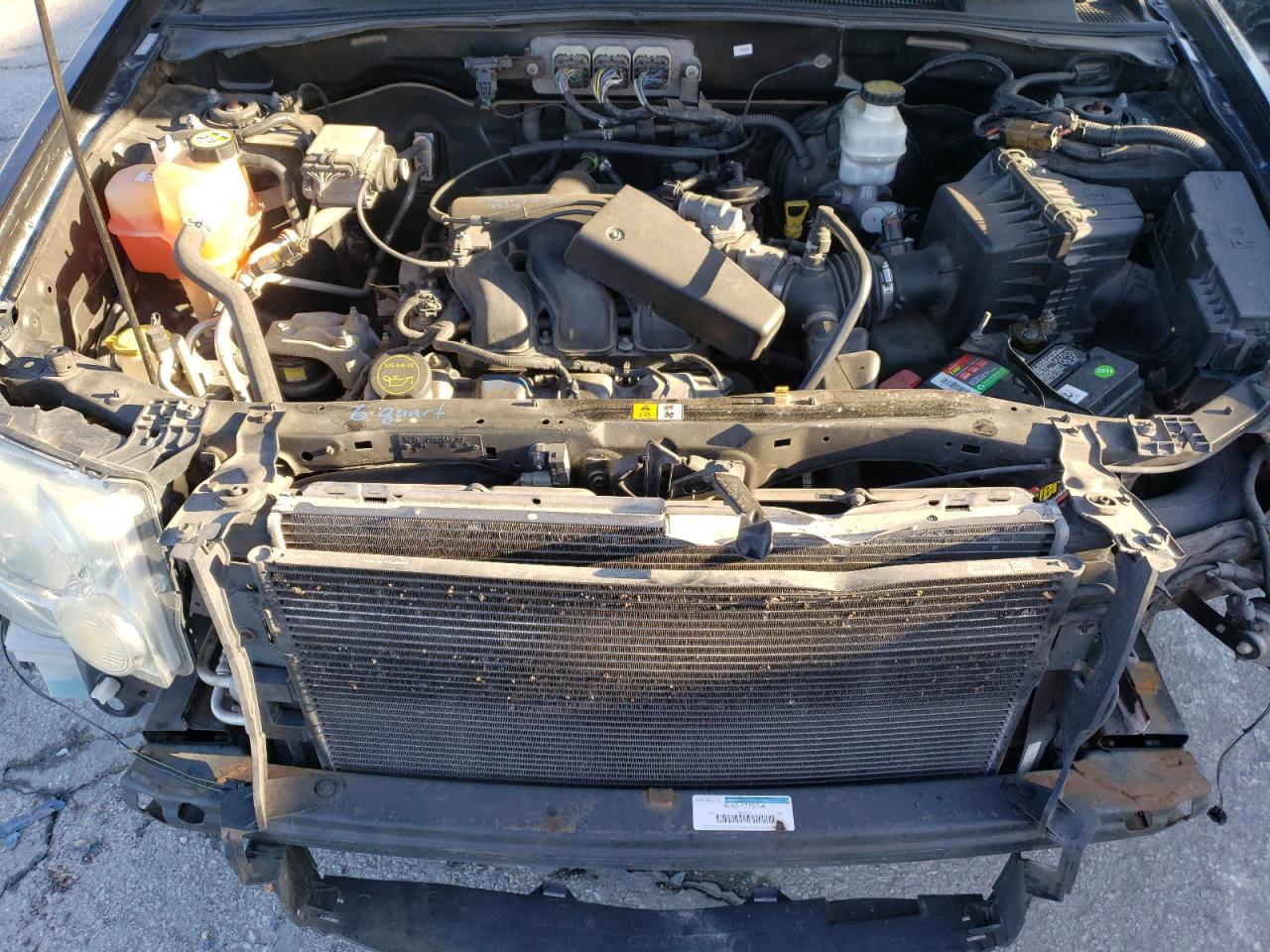 FORD ESCAPE 2008 — 13