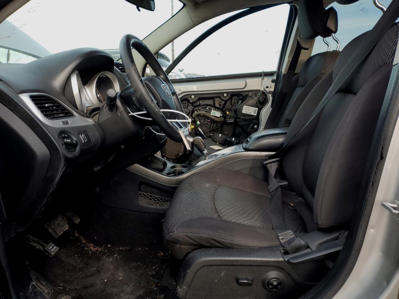 DODGE JOURNEY 2013 — 8