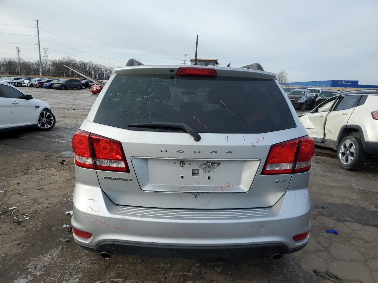 DODGE JOURNEY 2013 — 7