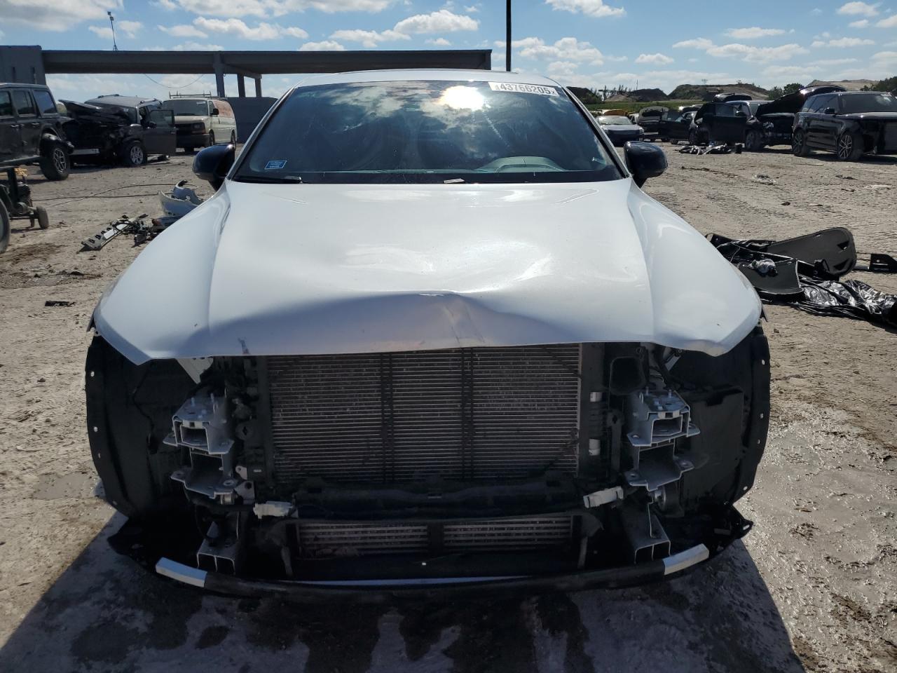 VOLVO S60 2020 — 6