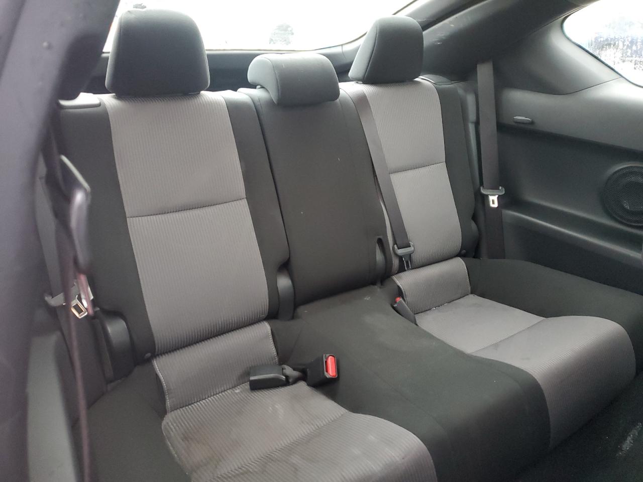 TOYOTA SCION TC 2015 — 11
