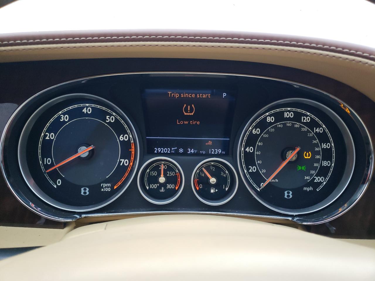 BENTLEY CONTINENTAL 2014 — 10