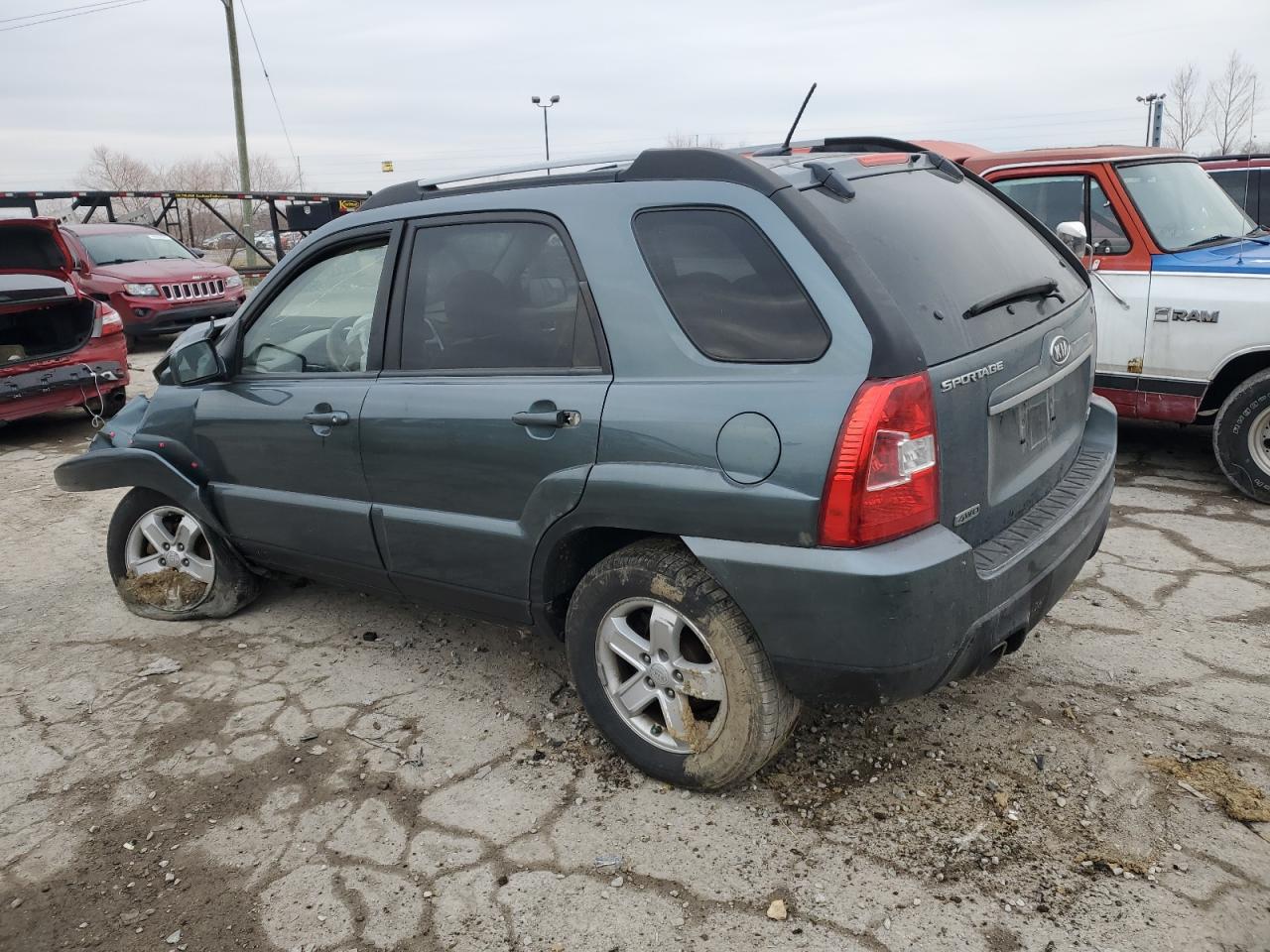 KIA SPORTAGE 2009 — 3