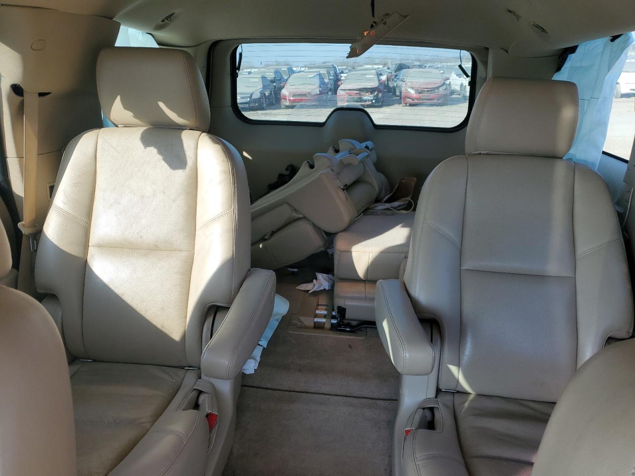 CHEVROLET TAHOE 2013 — 11
