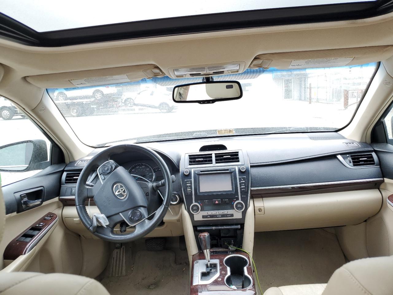 TOYOTA CAMRY 2012 — 9