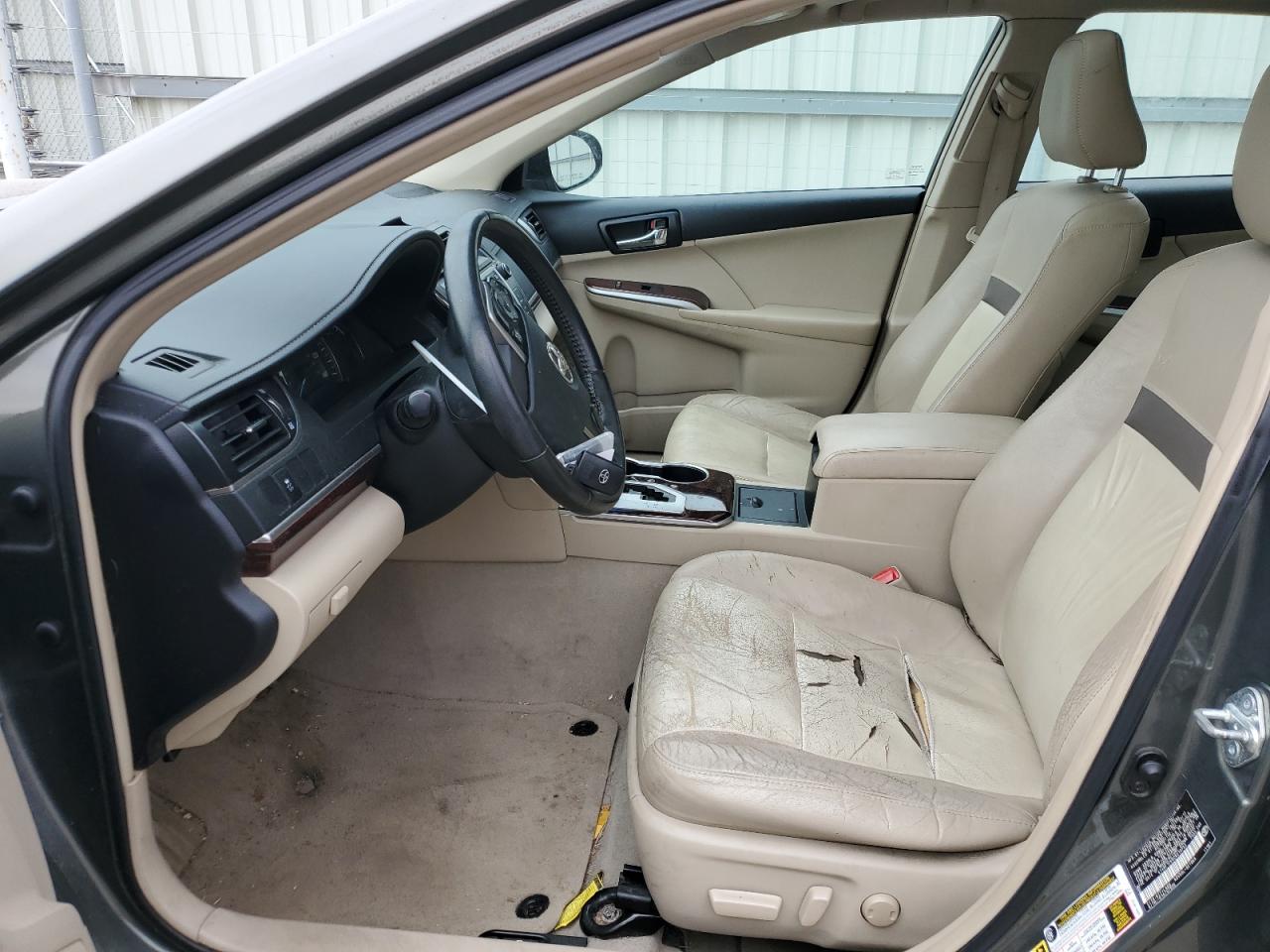 TOYOTA CAMRY 2012 — 8