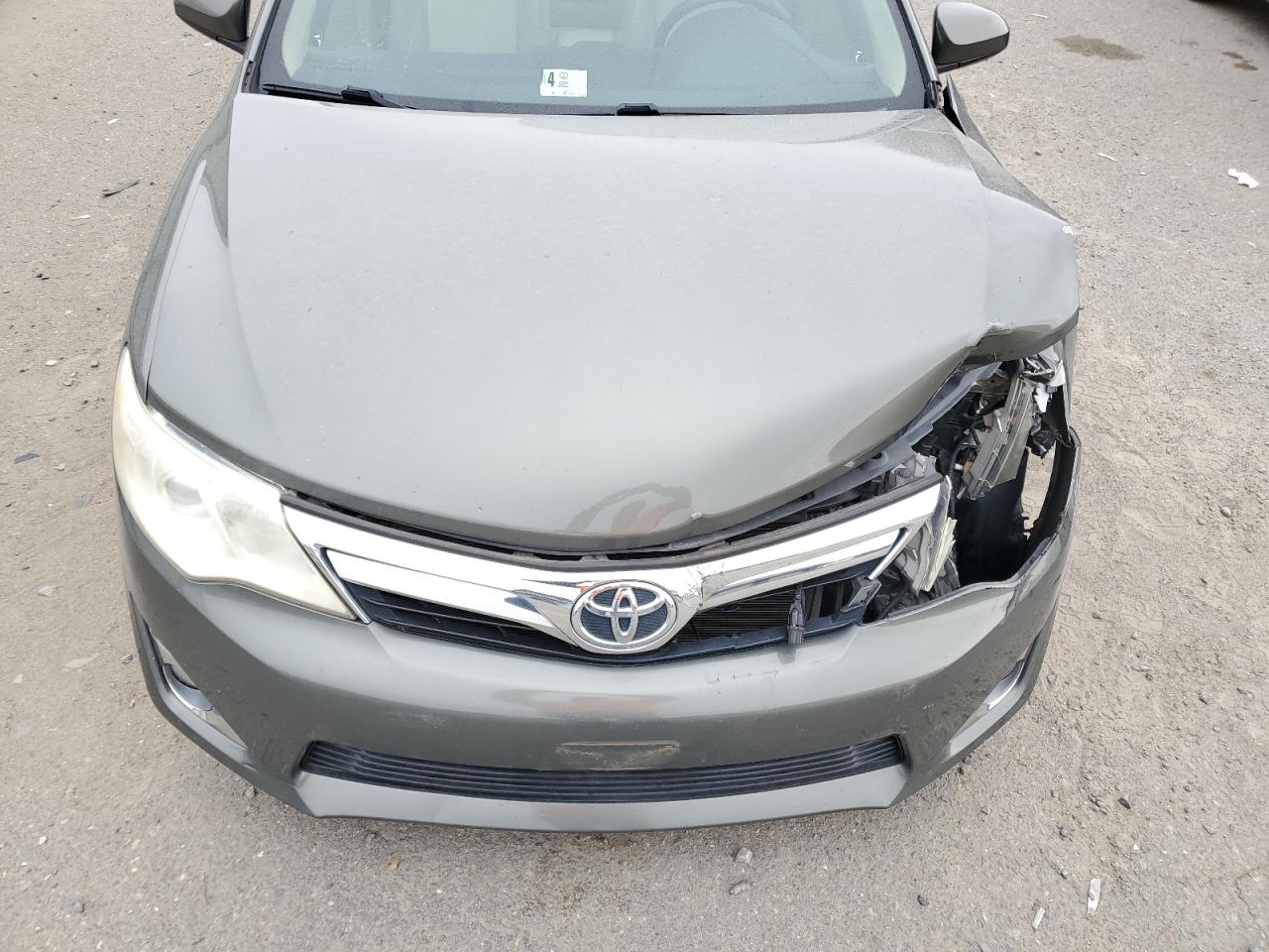 TOYOTA CAMRY 2012 — 12